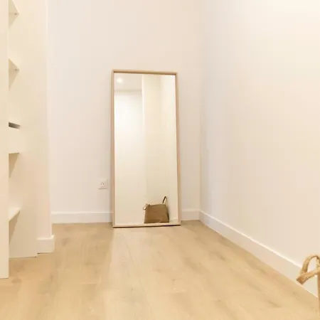 Apartment Olivier Atton